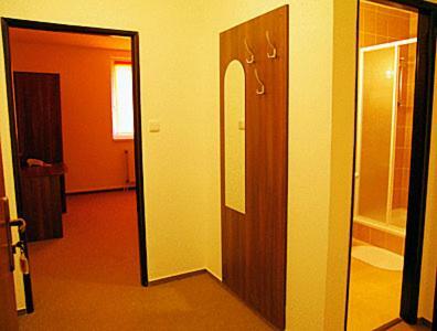 Hostal Penzi�n* Adonai Slovakia