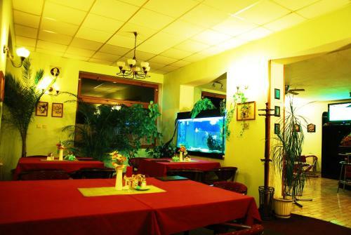 Hostal Penzion Majak