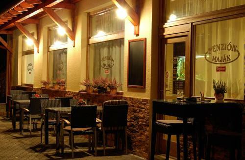 Hostal Penzion Majak