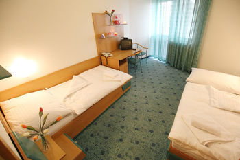 Hostal Penzi�n Bat