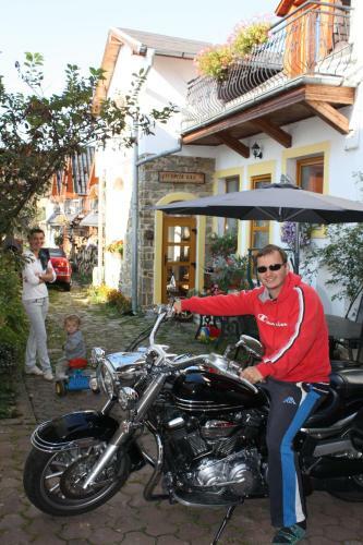 Hostal Pension Anna