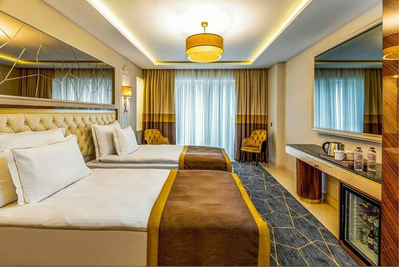 Beethoven Senfoni Hotel
