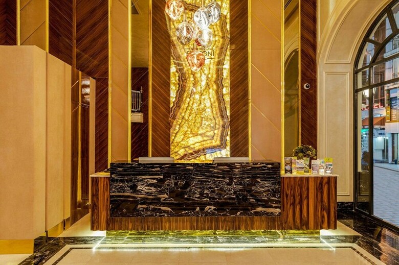 Beethoven Senfoni Hotel