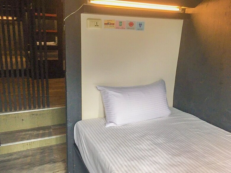 Hostal Hermit 84 Hostel