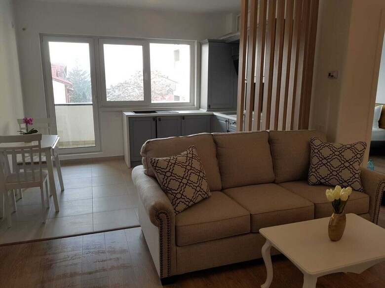 Bookingpedia Twin Apartments