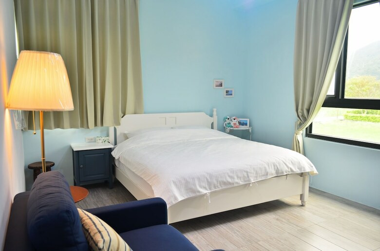 Hotel 1969 Meters Square Seed B&B