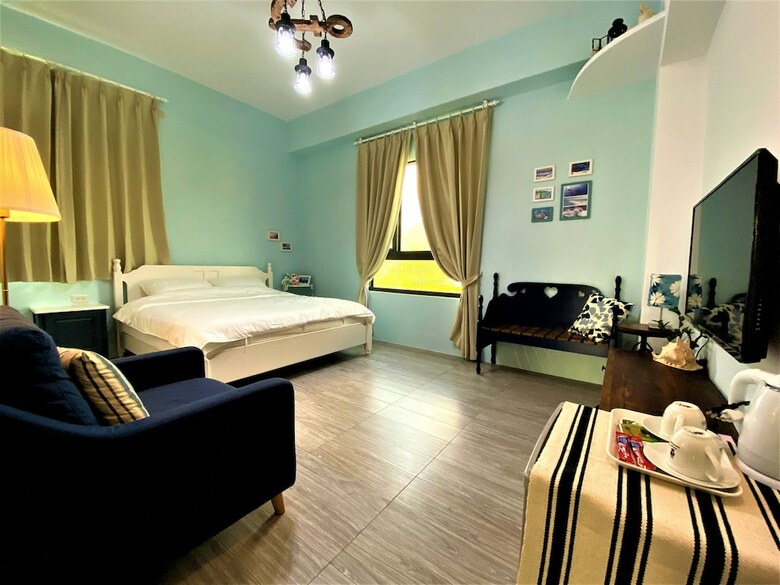 Hotel 1969 Meters Square Seed B&B