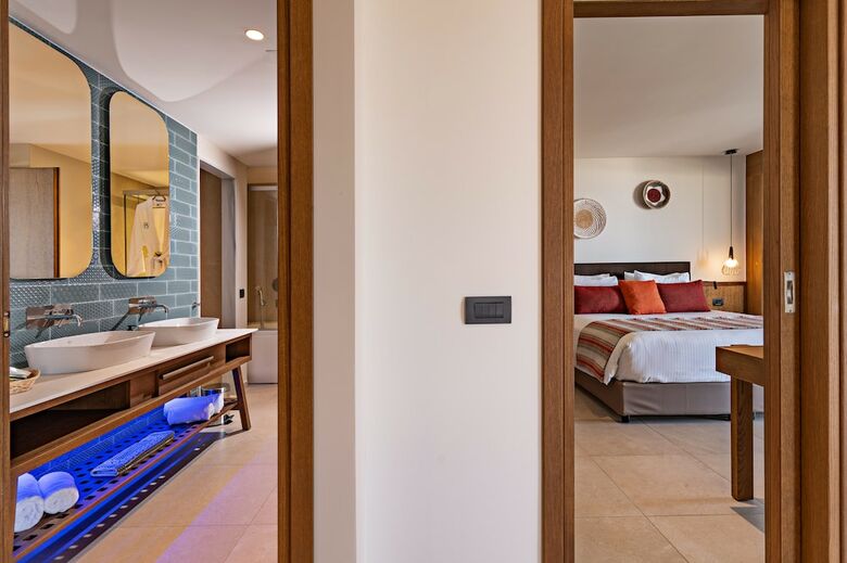 Hotel Minos Ambassador - Adults Only
