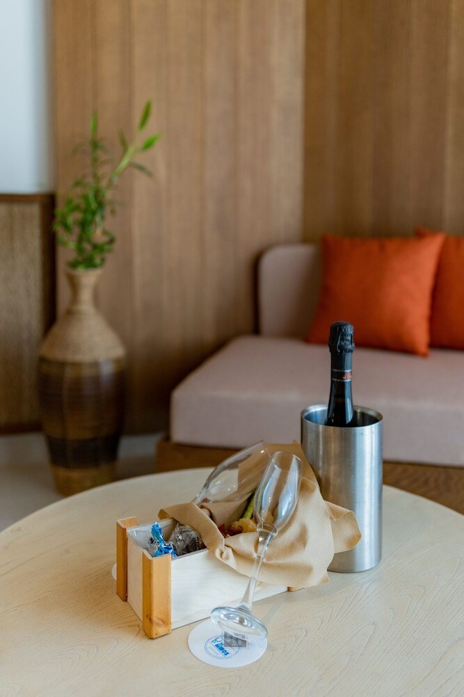 Hotel Minos Ambassador - Adults Only