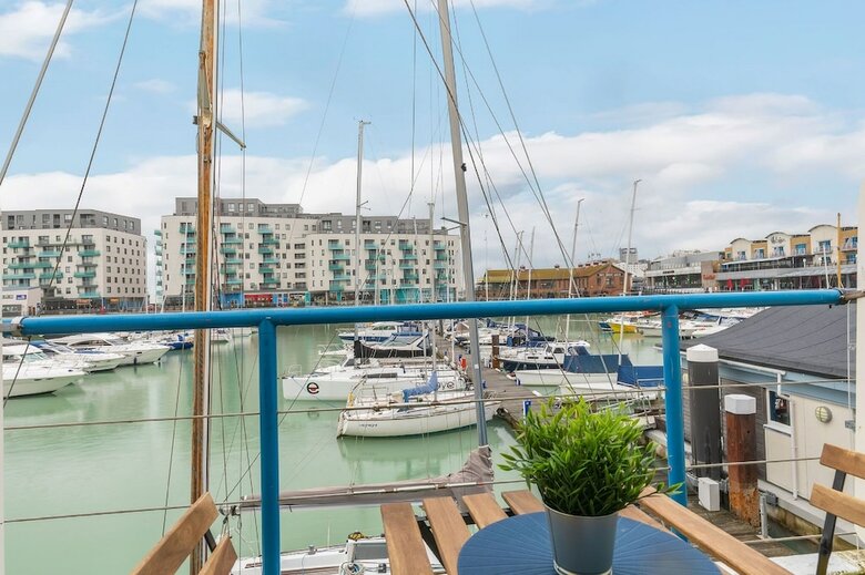 Apartamentos On The Water - Waterside Studio