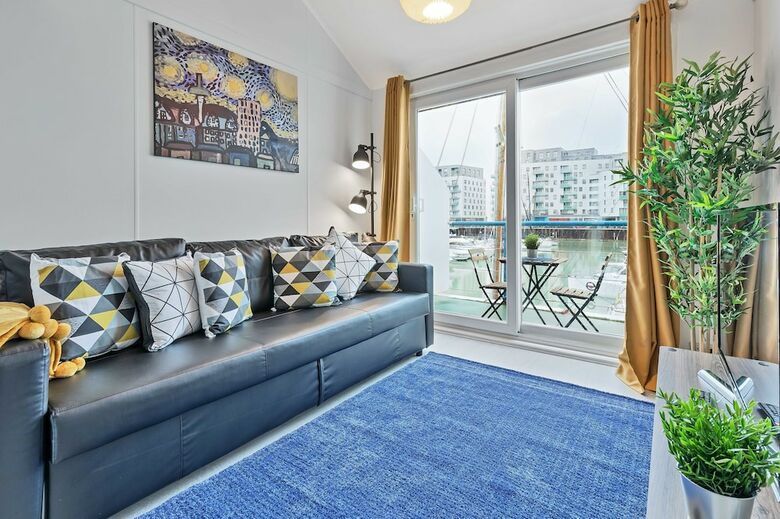 Apartamentos On The Water - Waterside Studio