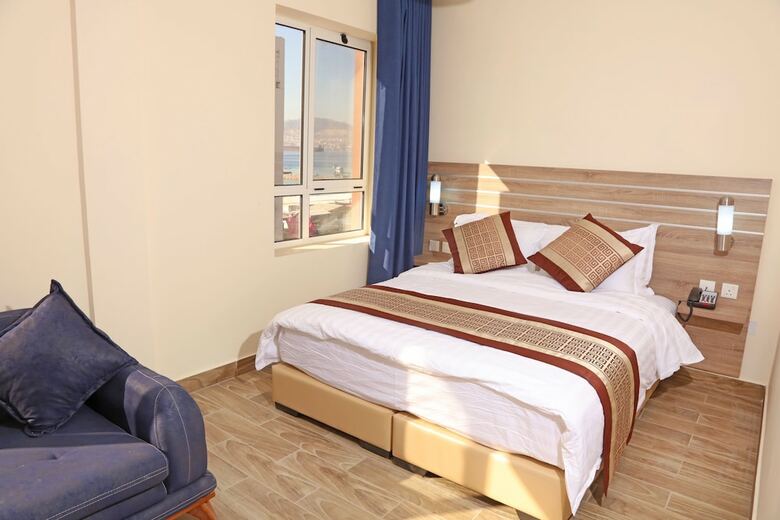 La Riva Hotel