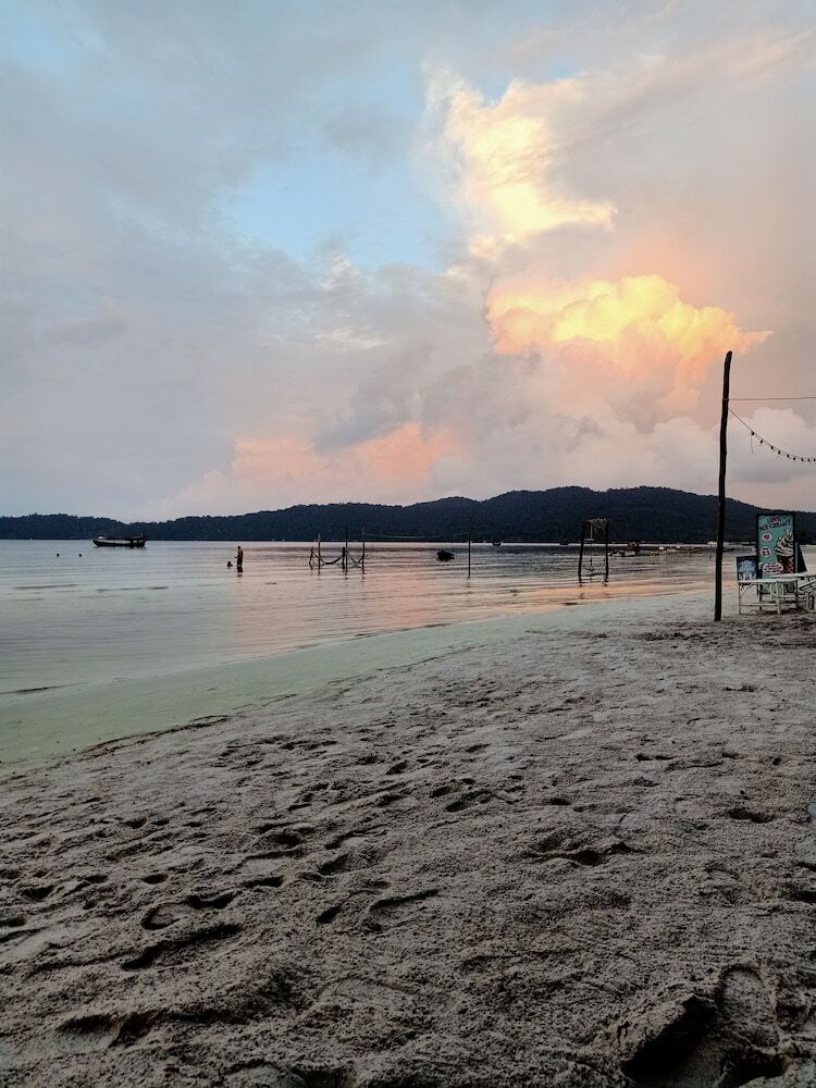 Hotel Freedom Bungalow Koh Rong Saloem