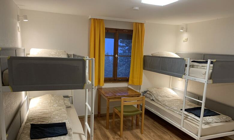 Hostal Gasthof B�ren