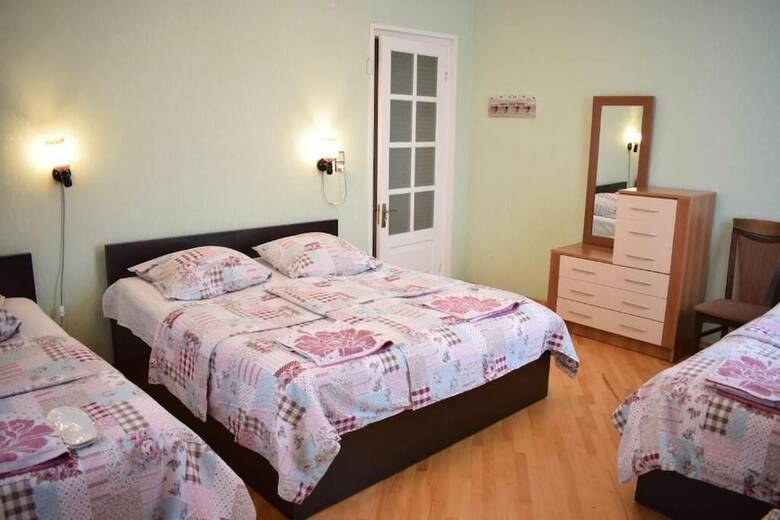 Hotel Guesthouse Lago & Wine Cellar