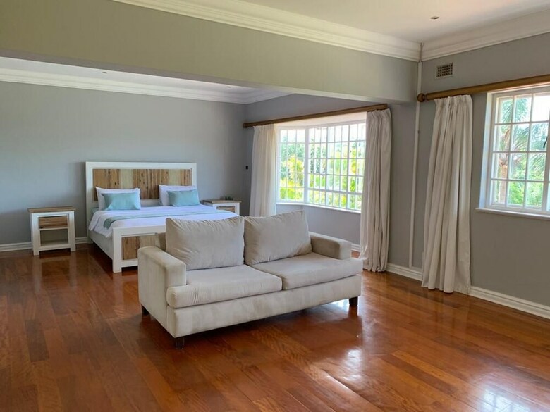 Hotel Blue Bnbs