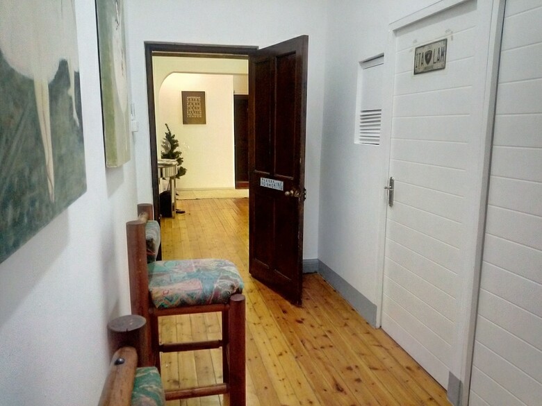 Hostal Trap Houz Backpackers