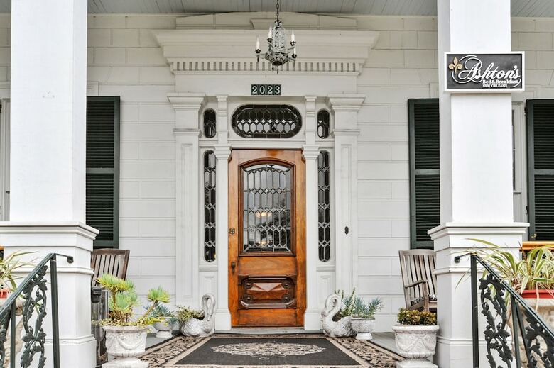 Ashton's Bed And Breakfast