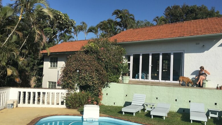 Bed & Breakfast Bare Feet Retreat