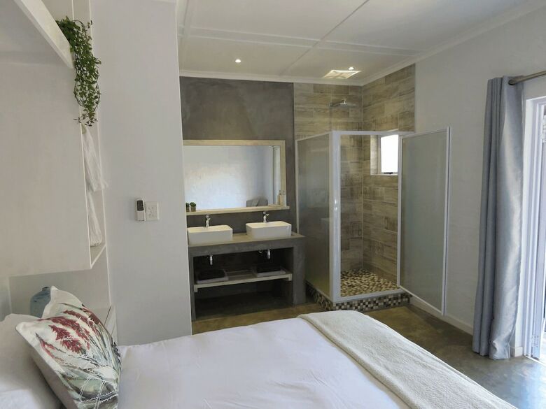 Bed & Breakfast Bare Feet Retreat