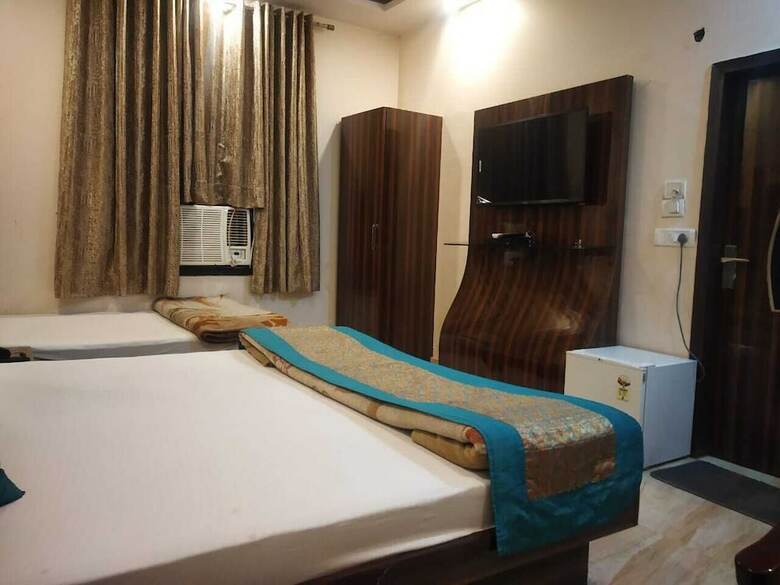 Hotel Adb Rooms Indo Continental