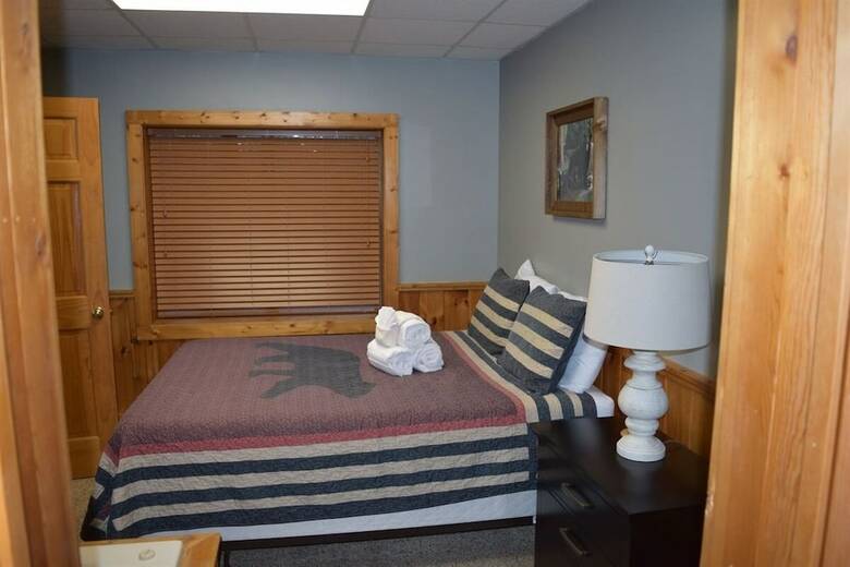 Cabana Paradise Point