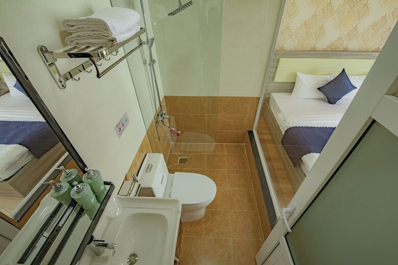 Khanh Uyen Hotel