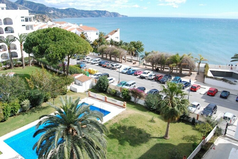 Carabeo 50 Apartments Casasol