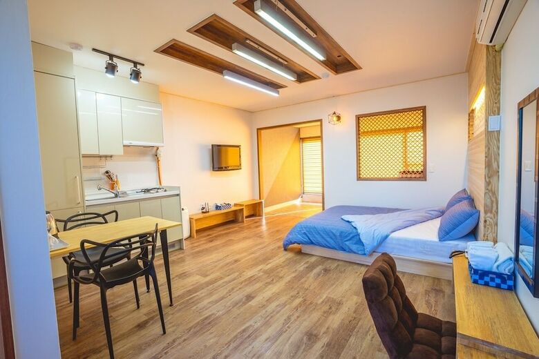 Hotel Shallstory
