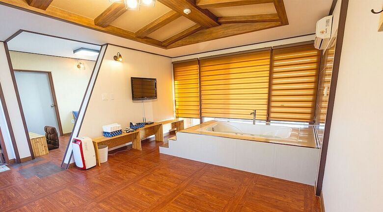 Hotel Shallstory