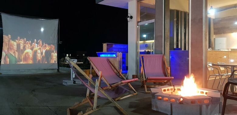 Hotel Shallstory