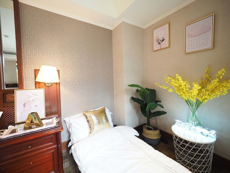 Hotel Capital Family