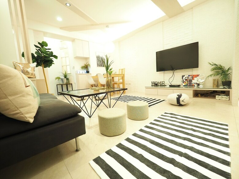 Apartamentos Next To Linjiang Night Market