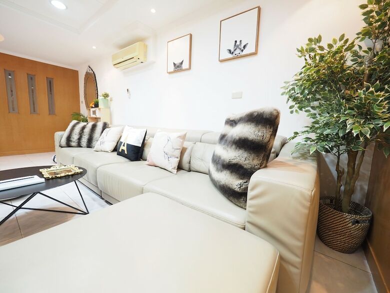 Apartamentos Next To Linjiang Night Market
