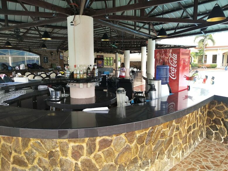 Subic Waterfront Resort And Hotel