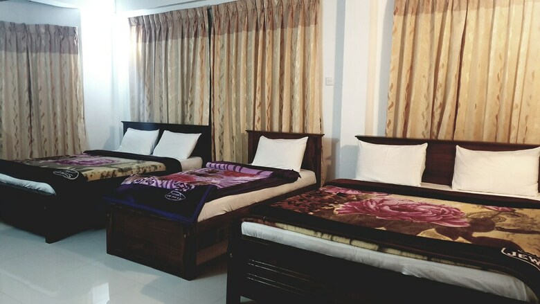 Hotel Oviya Guest