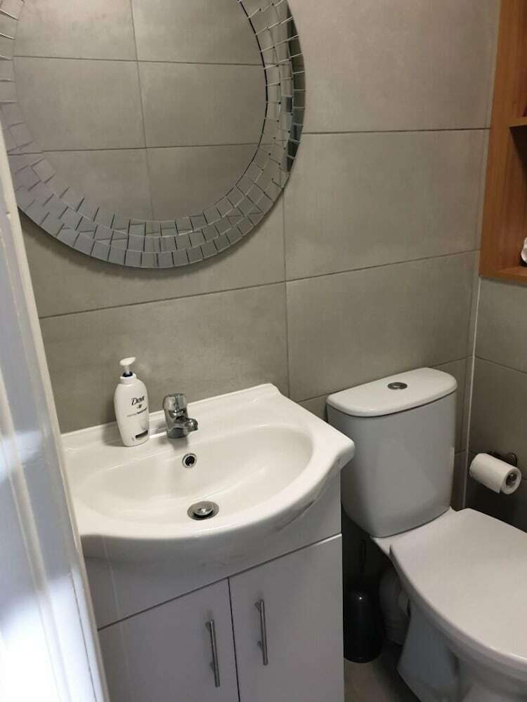 Hotel Double Bedroom Studio