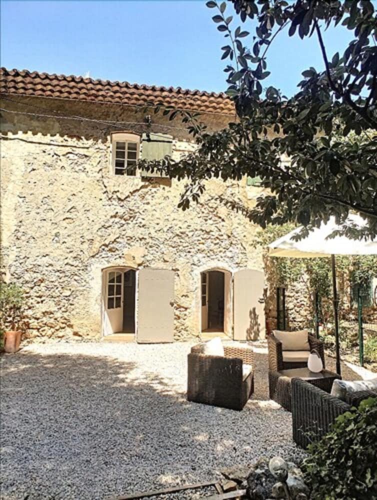 Guest House Proven�ale La Capelasse