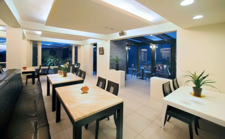 Chen Yi Hotel