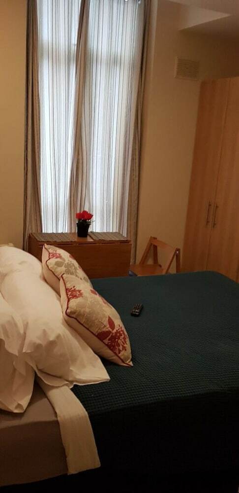 Bed & Breakfast Kgt House