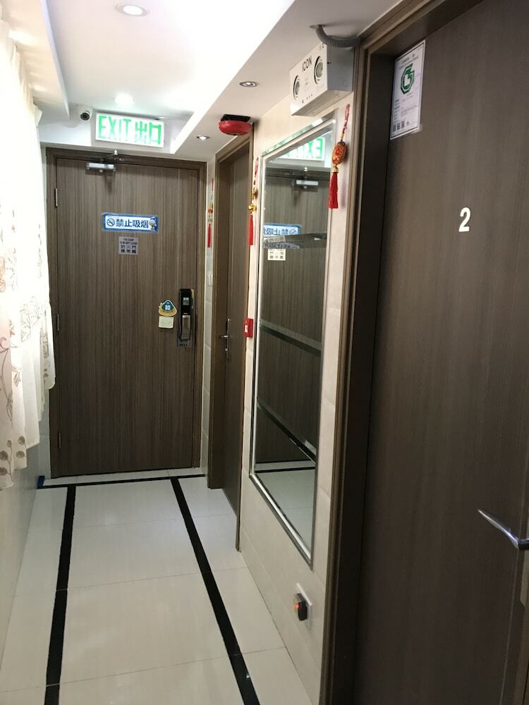 Hotel AA Inn
