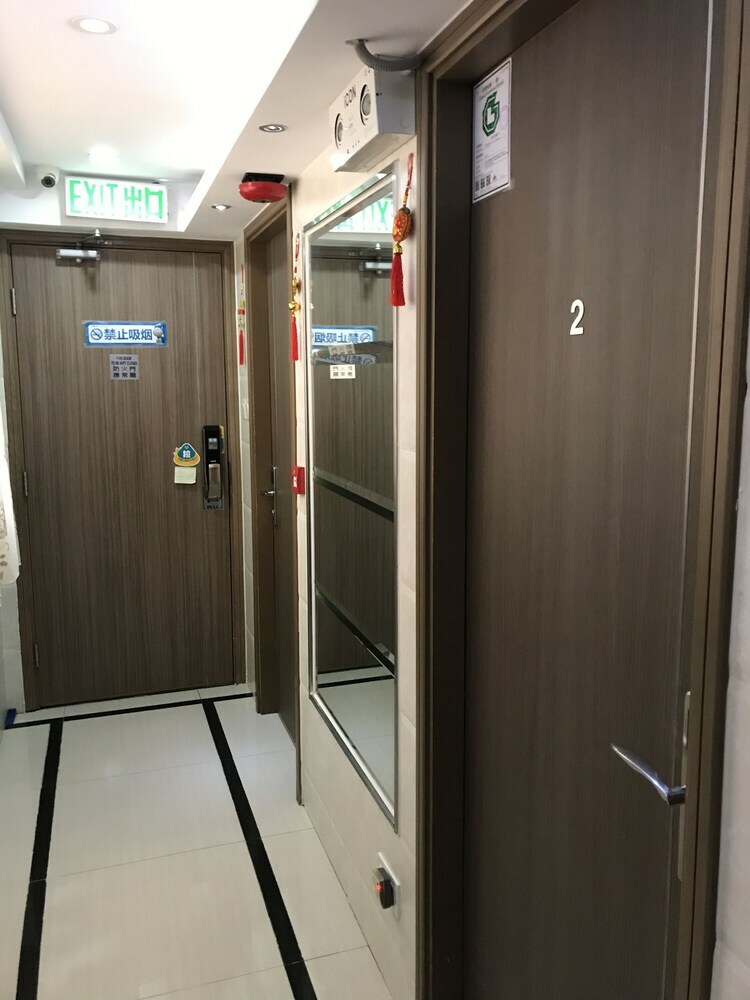 Hotel AA Inn