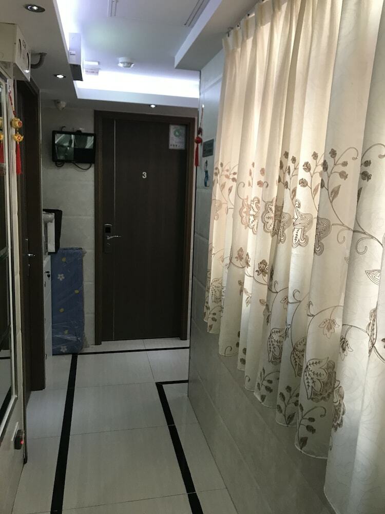 Hotel AA Inn