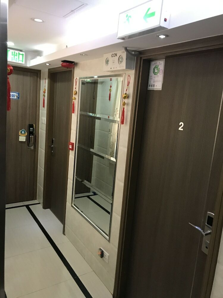 Hotel AA Inn