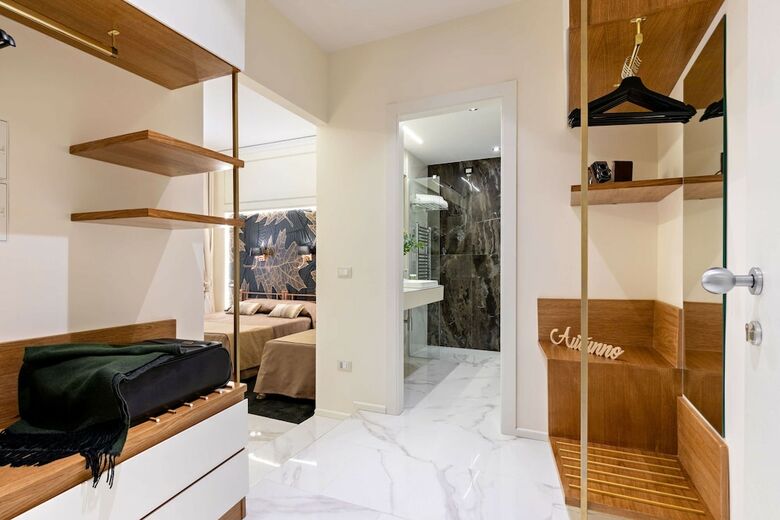 Hotel Cavour Suites Guest House