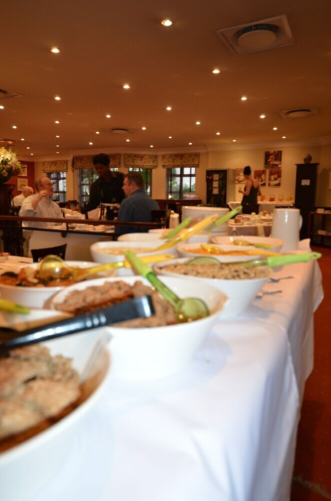 Faircity Quatermain Hotel