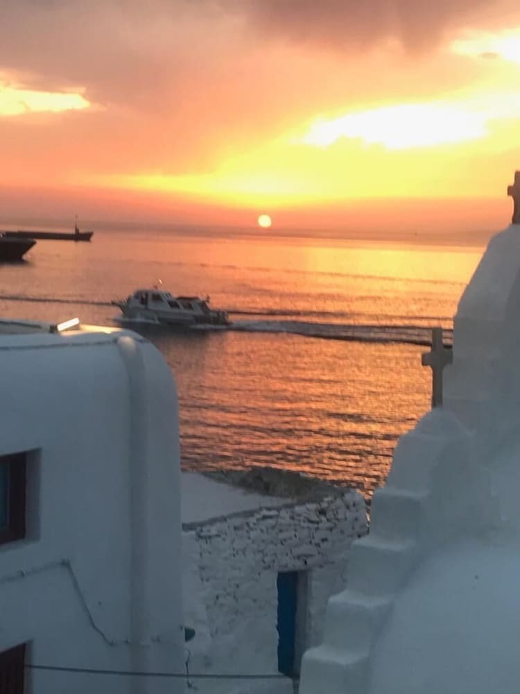 Hotel Paraportiani Guesthouse