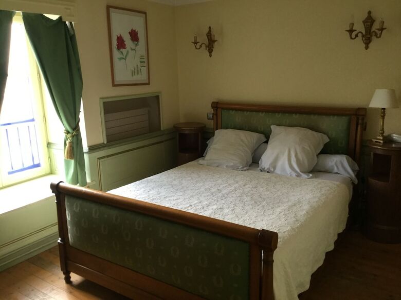 Hotel Mado