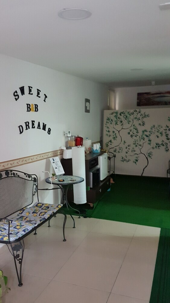 Bed & Breakfast Sweet Dreams