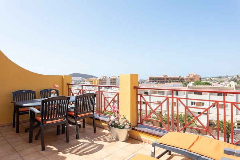 Apartamentos Dinast�a Southerly Penthouse, Pool And Terrace